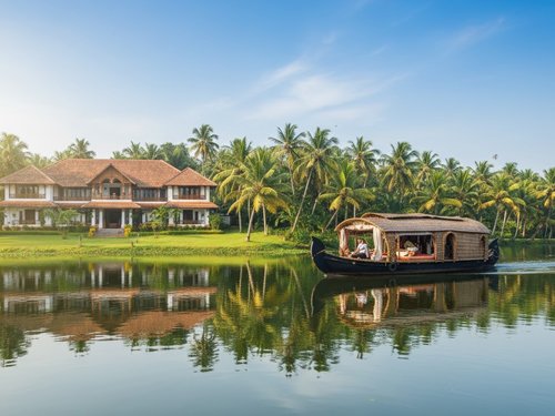 Kumarakom Tour Package Kerala sightseeing cab packages