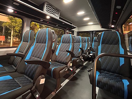 15 seater luxury tempo traveller in kerala